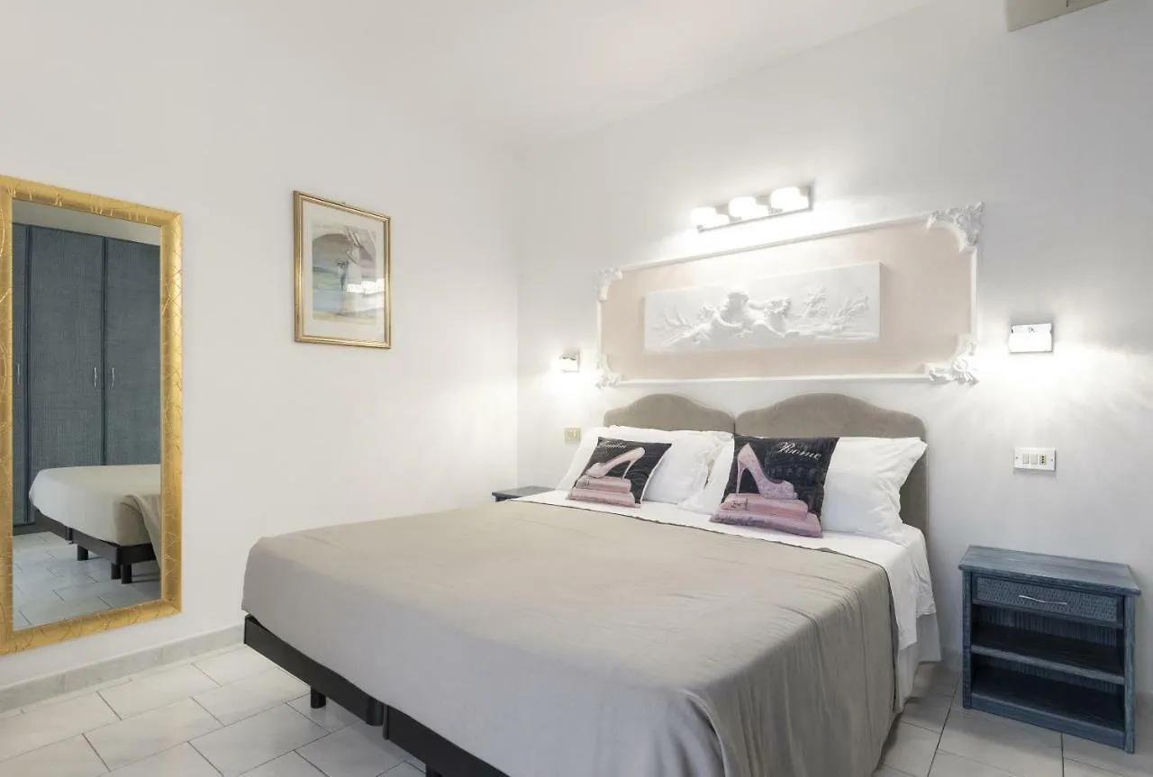 ריצ'יונה Royal Boutique Hotel
